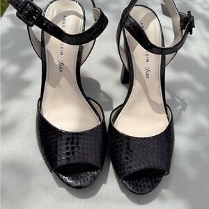 Anne Klein Black Textured Heels